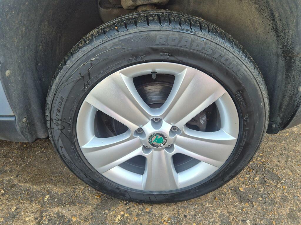 Skoda Yeti 1.8 Tsi Se 4X4 Blue #4
