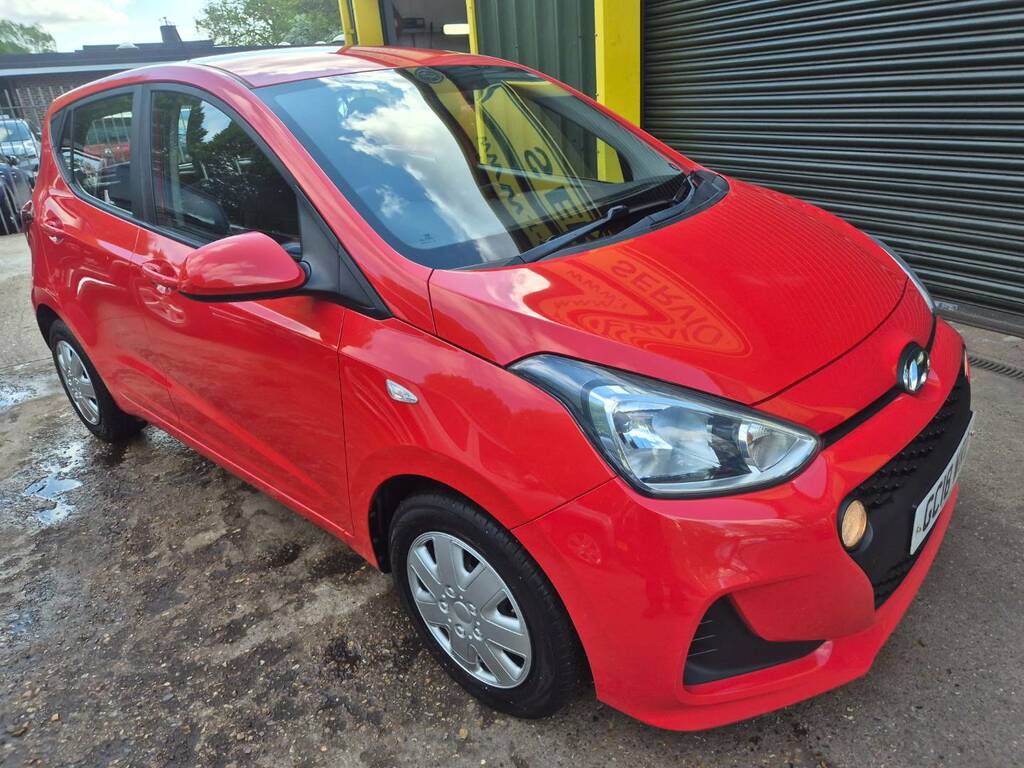 Hyundai I10 1.0 Se GC18WRD Red #2