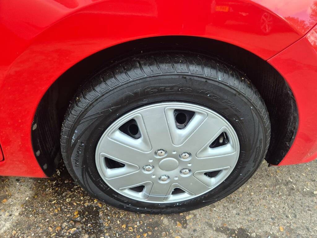 Hyundai I10 1.0 Se GC18WRD Red #4