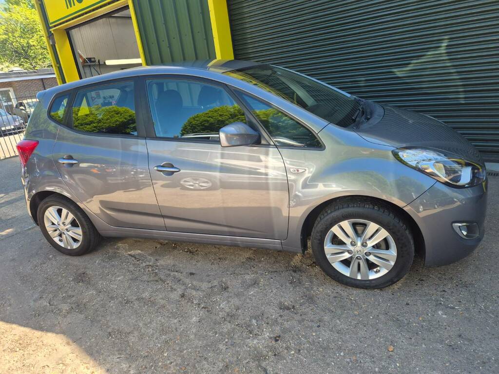 Hyundai Ix20 1.6 Active Grey #6