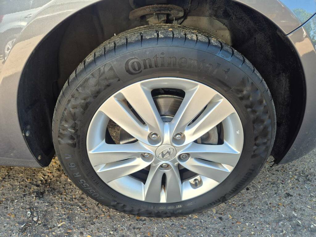 Hyundai Ix20 1.6 Active Grey #4