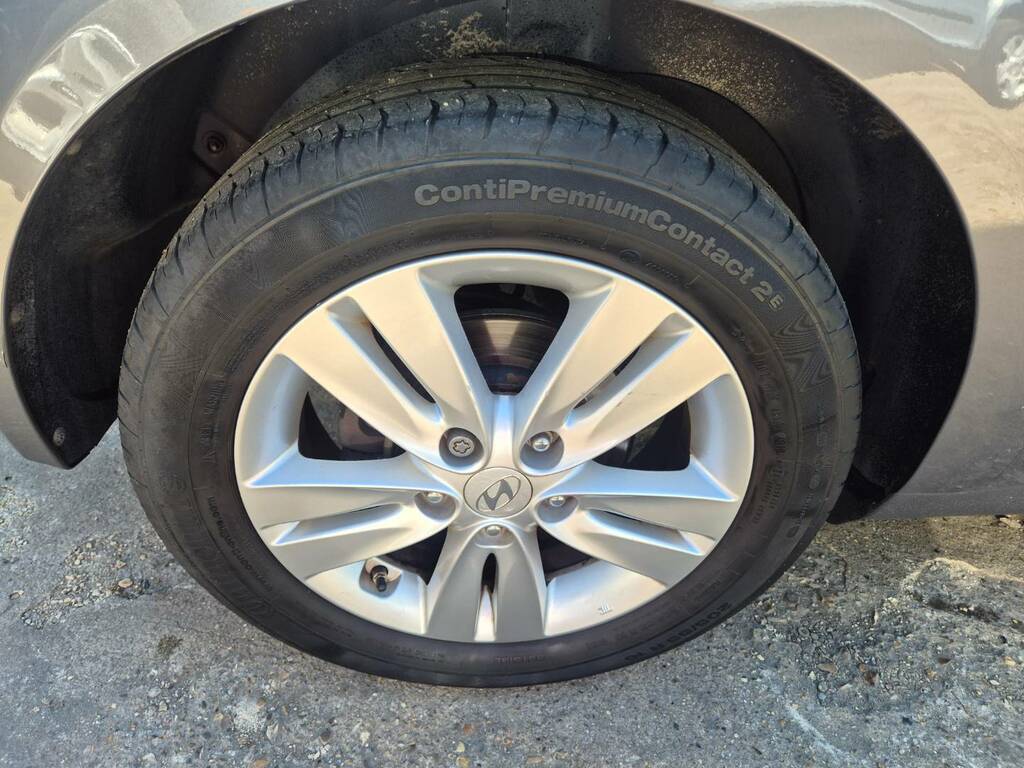 Hyundai Ix20 1.6 Active Grey #5