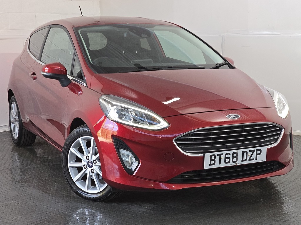Ford Fiesta T Ecoboost Titanium Red