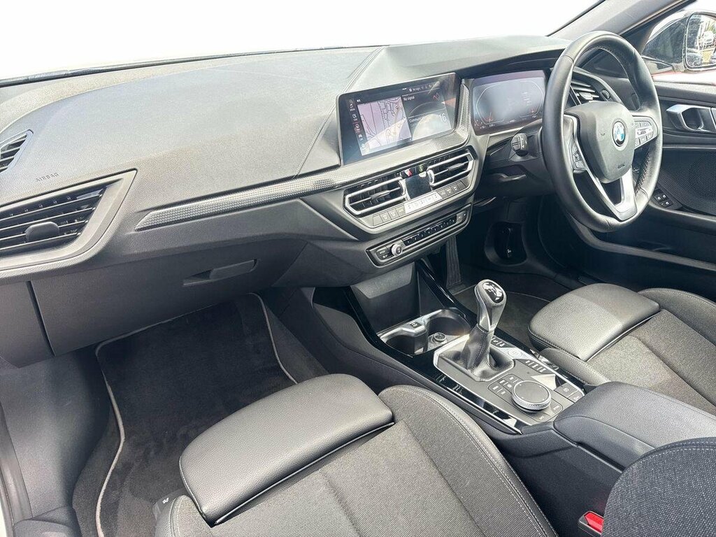 BMW 1 Series 1.5 118I Sport Lcp - 2022 71 EJ71ZPS White #2