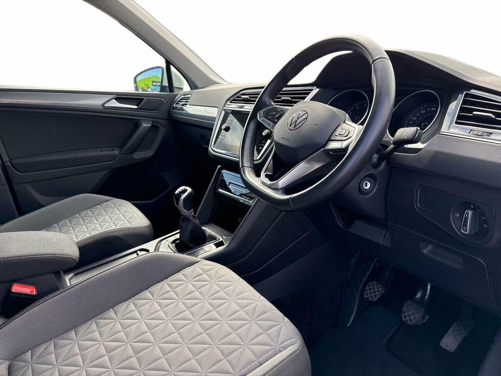 Volkswagen Tiguan 1.5 Tsi Life - 2022 22 KR22ZHM White #6
