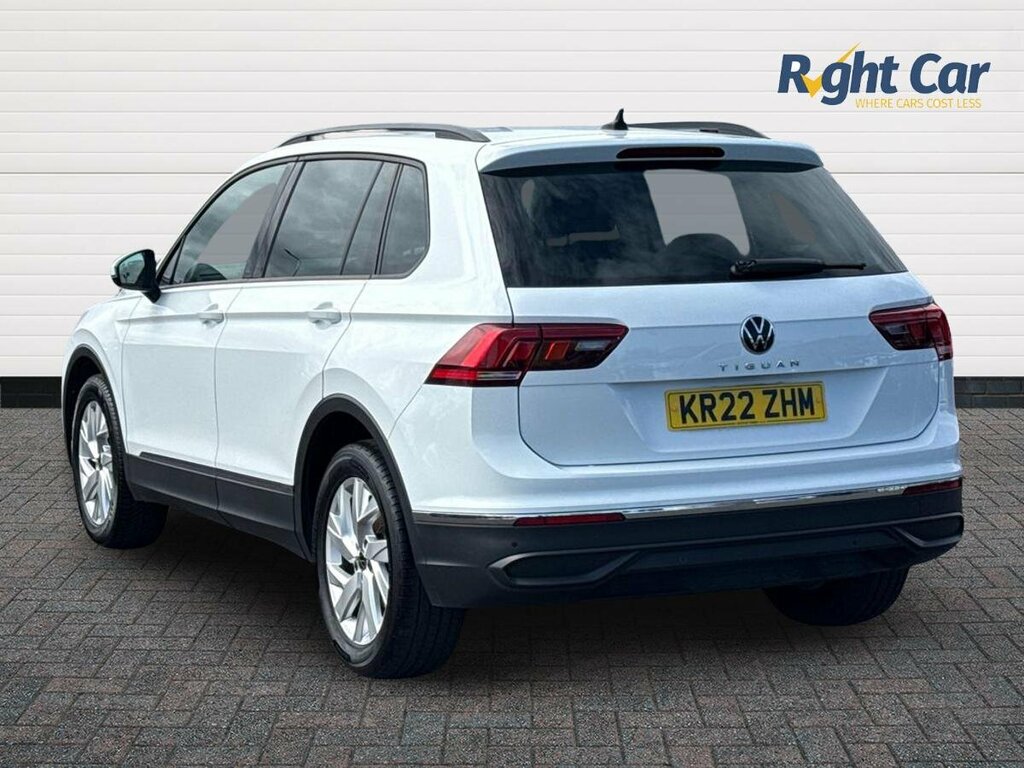 Volkswagen Tiguan 1.5 Tsi Life - 2022 22 KR22ZHM White #3
