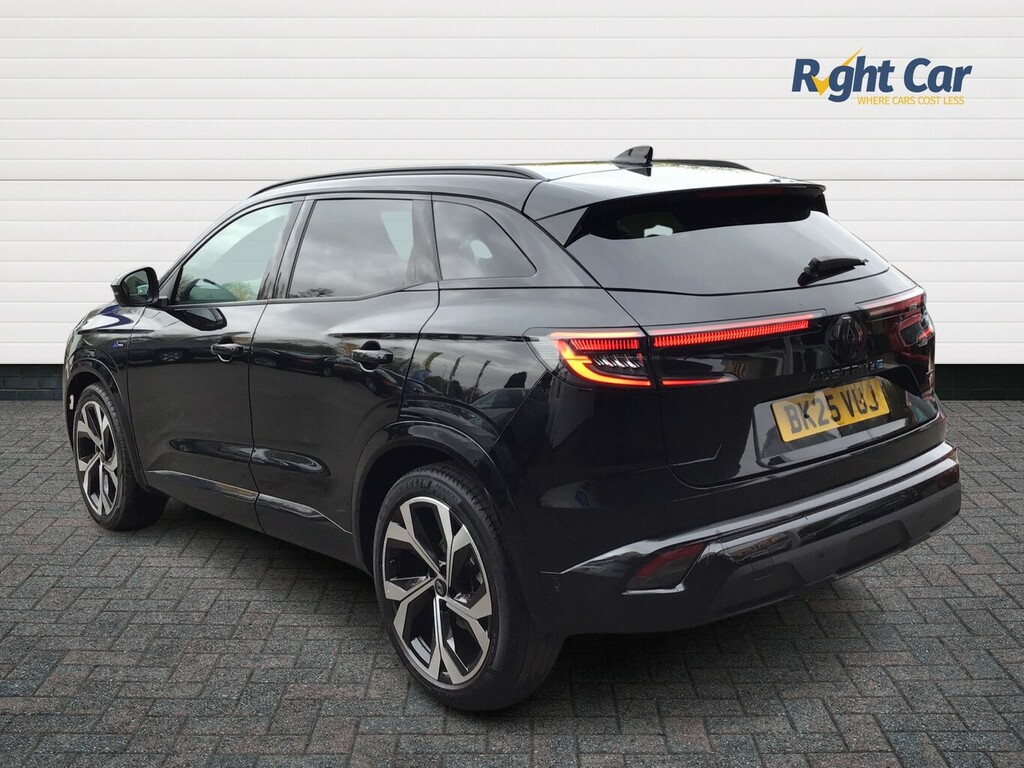 Renault Austral 1.2 E-tech Iconic Esprit Alpine - 2025 2 BK25VUJ Black #3