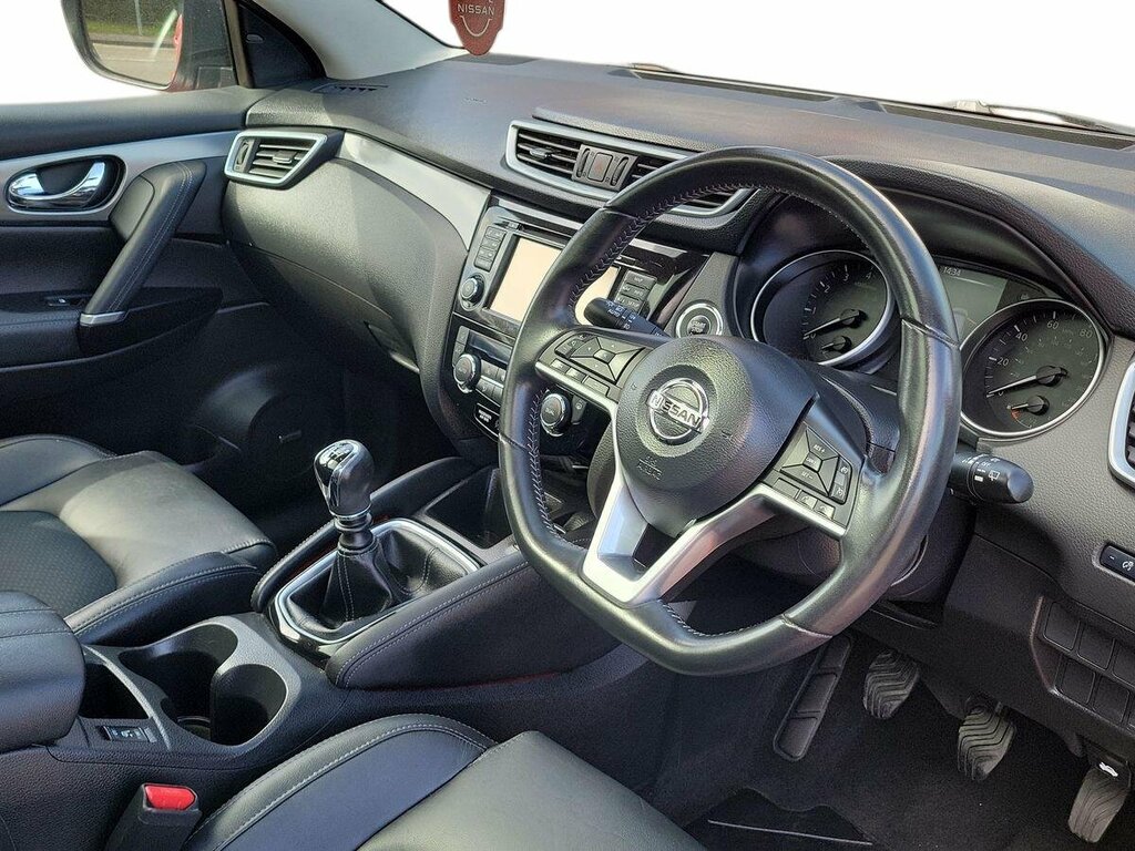 Nissan Qashqai 1.3 Dig-t Tekna - 2018 68 MW68DHJ Red #6