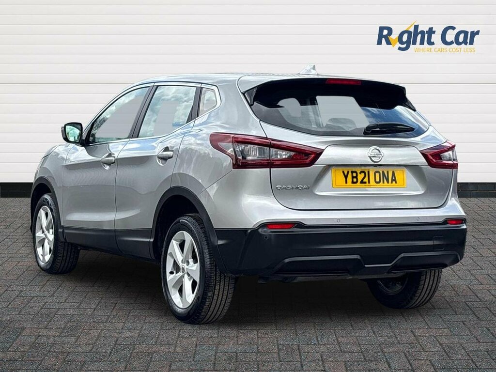 Nissan Qashqai 1.3 Dig-t Acenta Premium - 2021 21 YB21ONA Silver #3