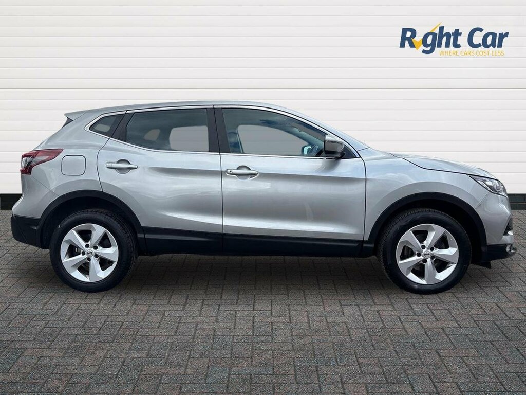 Nissan Qashqai 1.3 Dig-t Acenta Premium - 2021 21 YB21ONA Silver #4