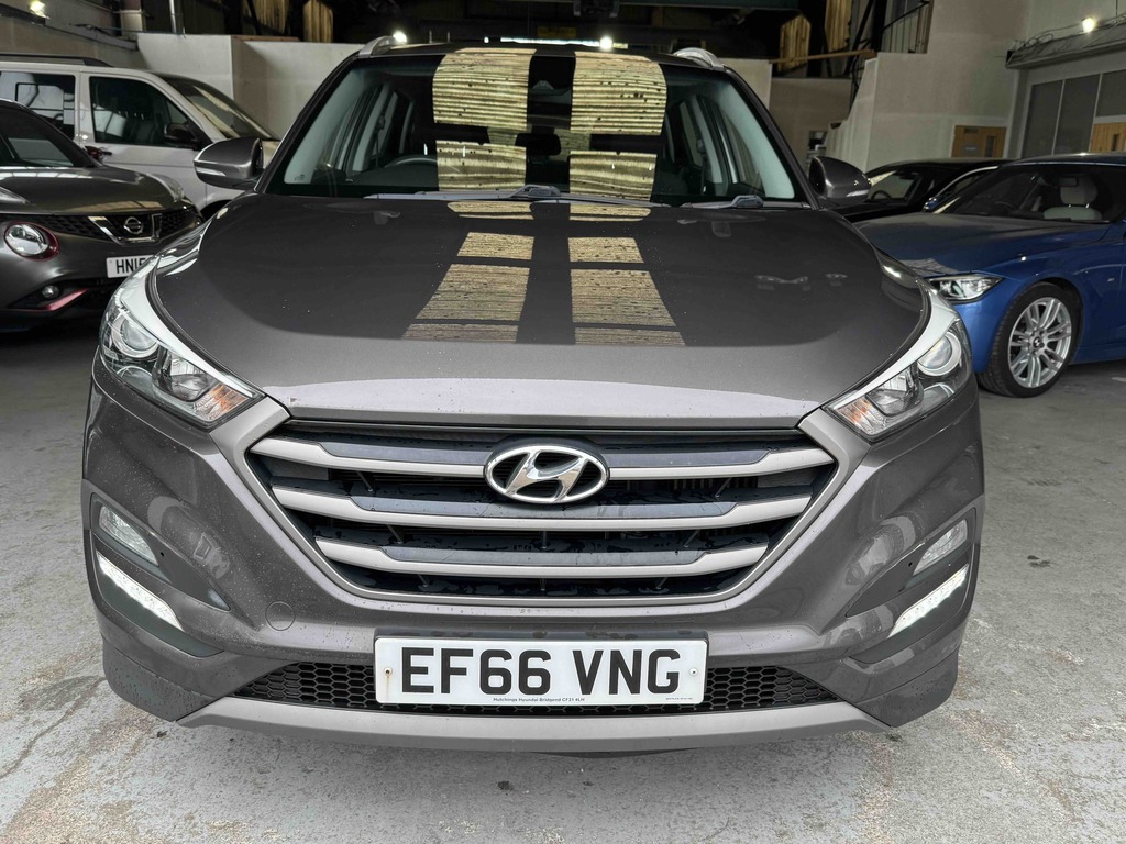 Hyundai Tucson 1.7 Crdi Blue Drive Se EF66VNG Grey #2