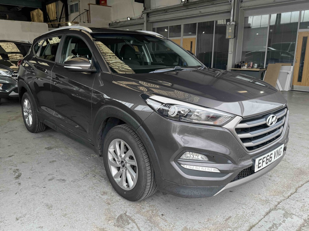 Hyundai Tucson 1.7 Crdi Blue Drive Se Grey