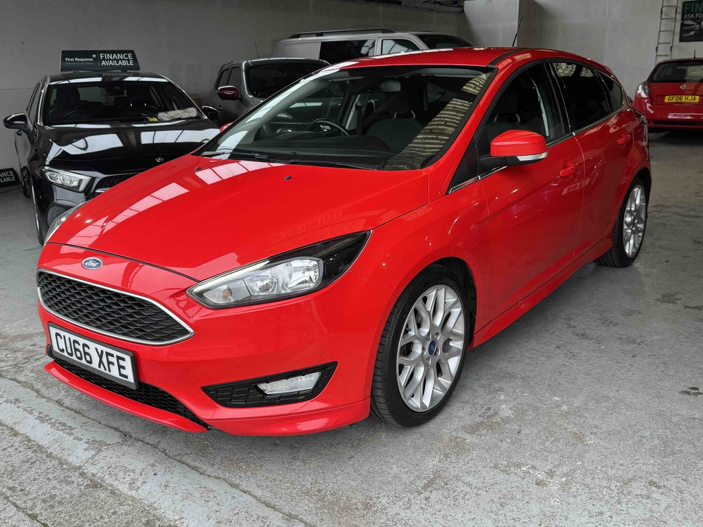 Ford Focus 1.5 Tdci 120 Zetec S CU66XFE Red #3