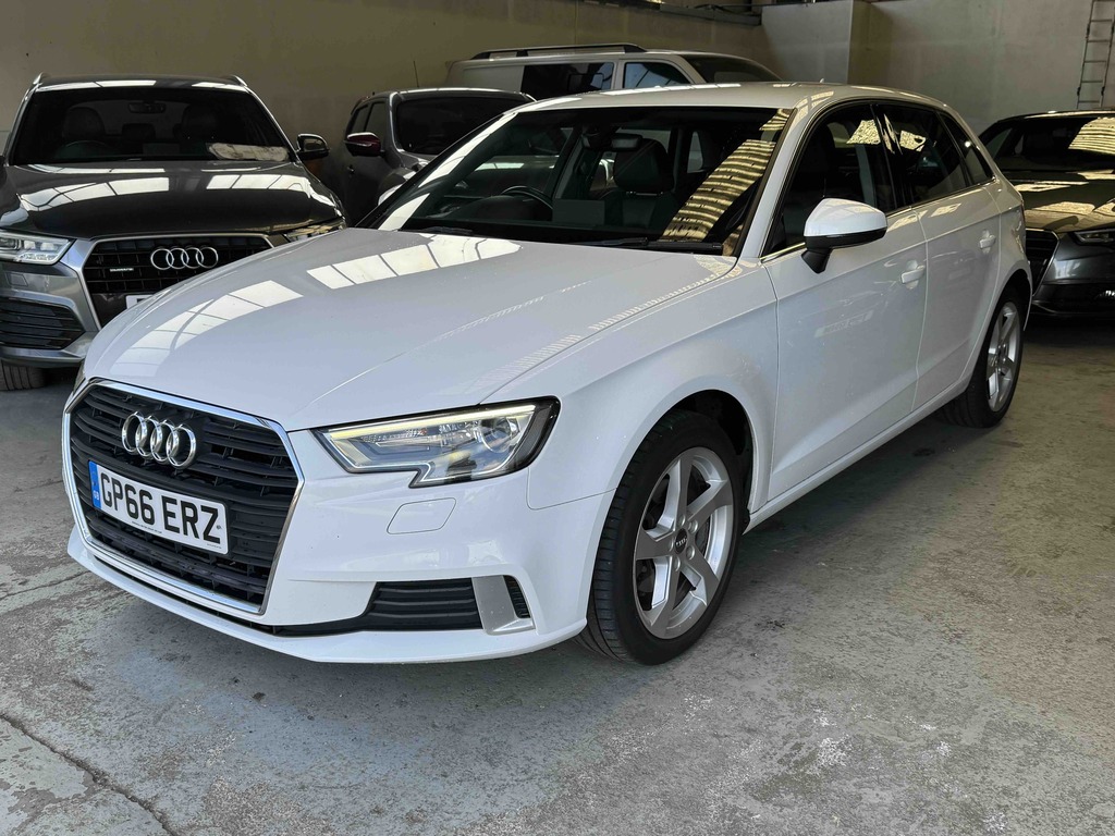 Audi A3 2.0 Tdi Sport S Tronic GP66ERZ White #3