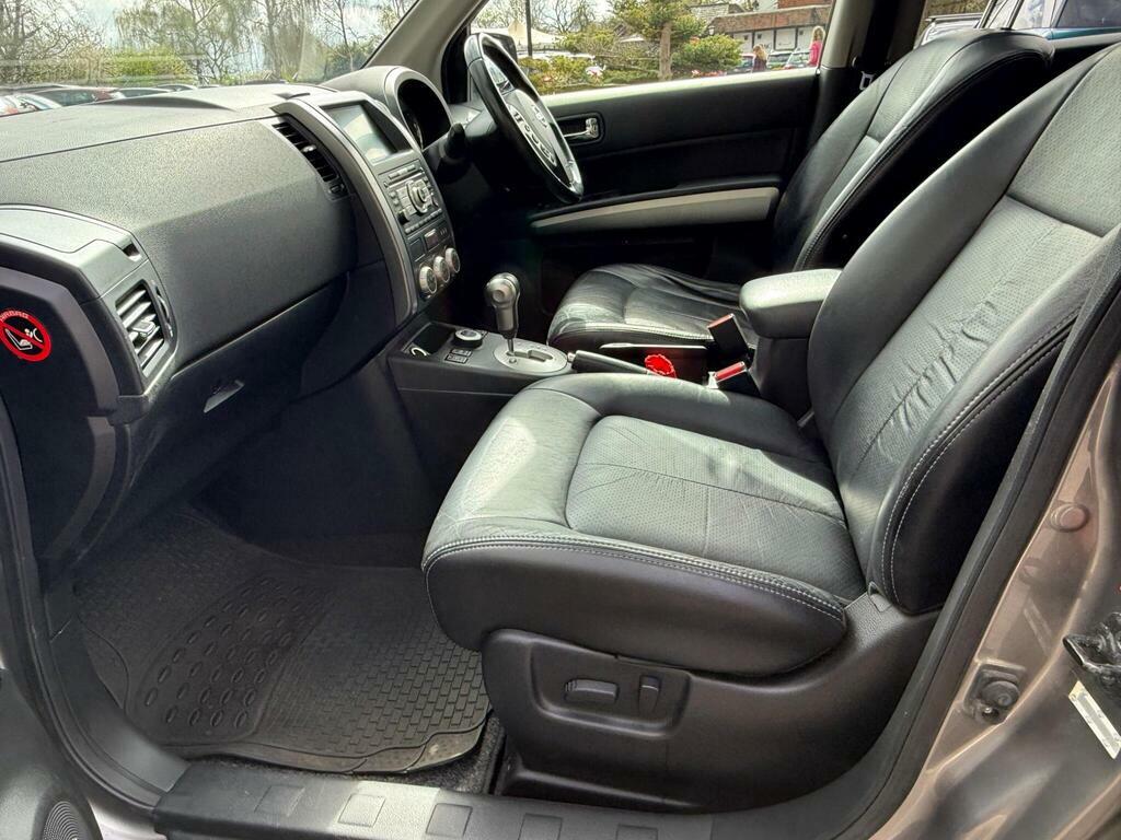 Nissan X-Trail  Black #30