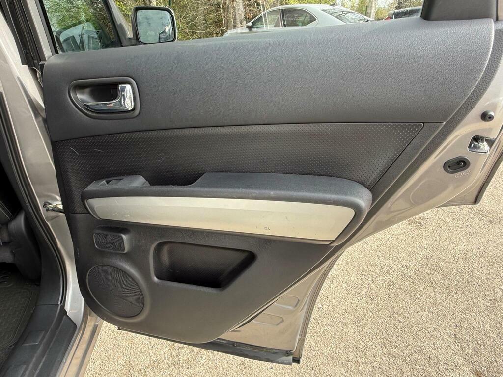 Nissan X-Trail  Black #23