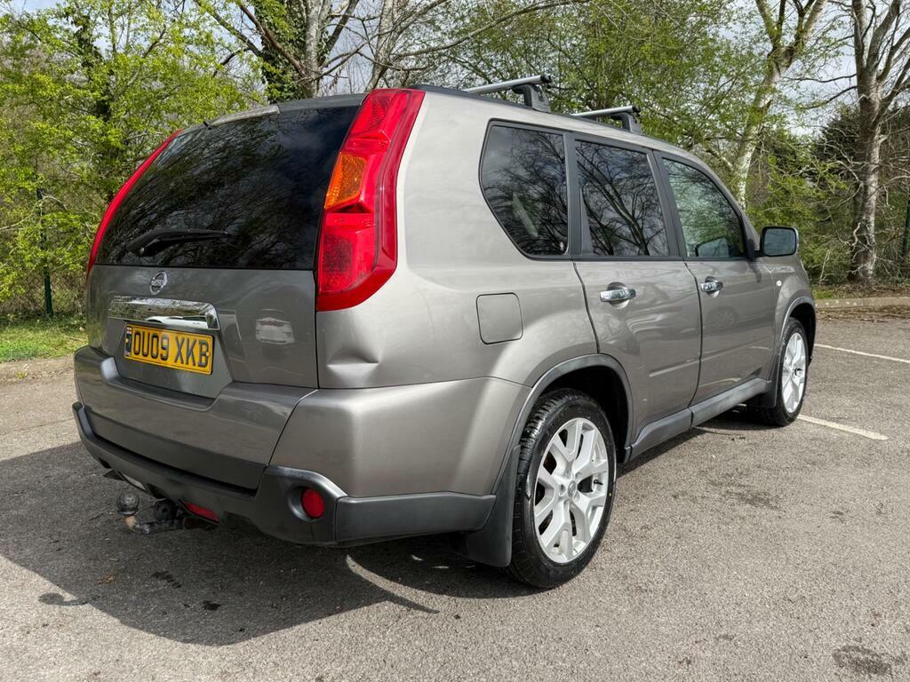 Nissan X-Trail  Black #8