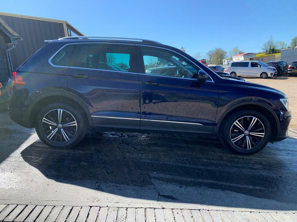 Volkswagen Tiguan Tdi Se Navigation Dsg Euro 6 Ss LL68BEY Blue #4
