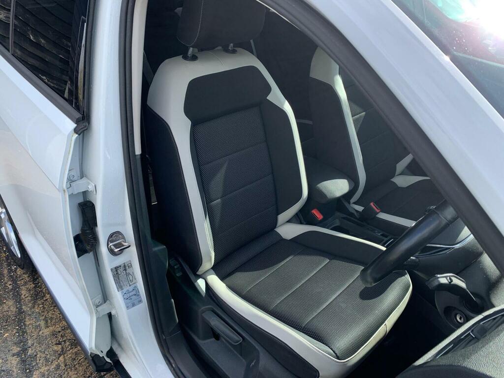 Volkswagen T-Roc Tsi Evo Sel Euro 6 Ss MK68KZA White #6