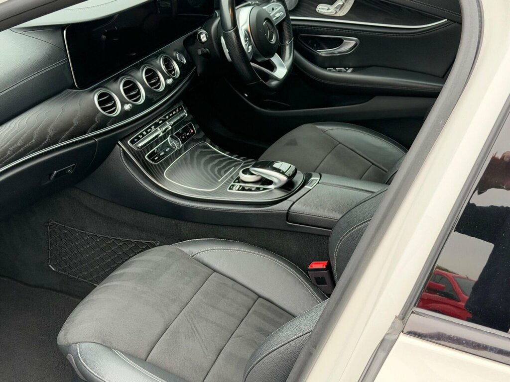 Mercedes-Benz E Class 2.0 E300d Amg Line Night Edition Premium Plus G- KN70WFA White #6