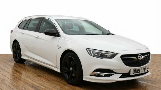 Vauxhall Insignia 2019 2.0 Turbo D Blueinjection Sri VX Line Nav Spo DU19LFP White #4