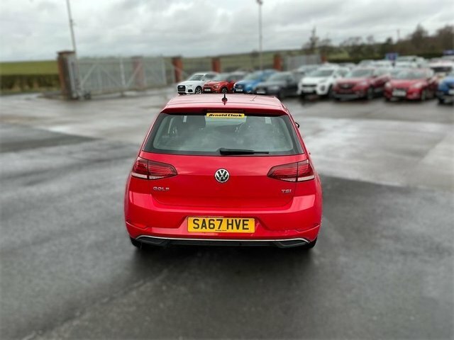 Volkswagen Golf 2017 1.4 Tsi Bluemotion Tech Se Nav Hatchback SA67HVE Red #6