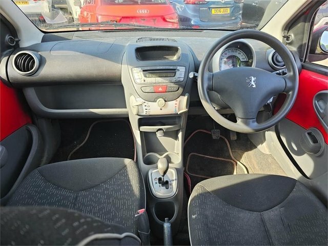 Peugeot 107 2011 1.0 12V Urban Hatchback 2 Tronic E Red #2