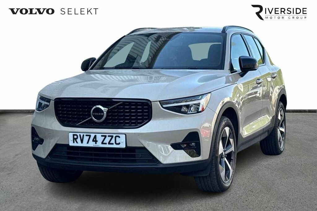 Volvo XC40 Plus, B4 Mild Hybrid, Dark RV74ZZC #3