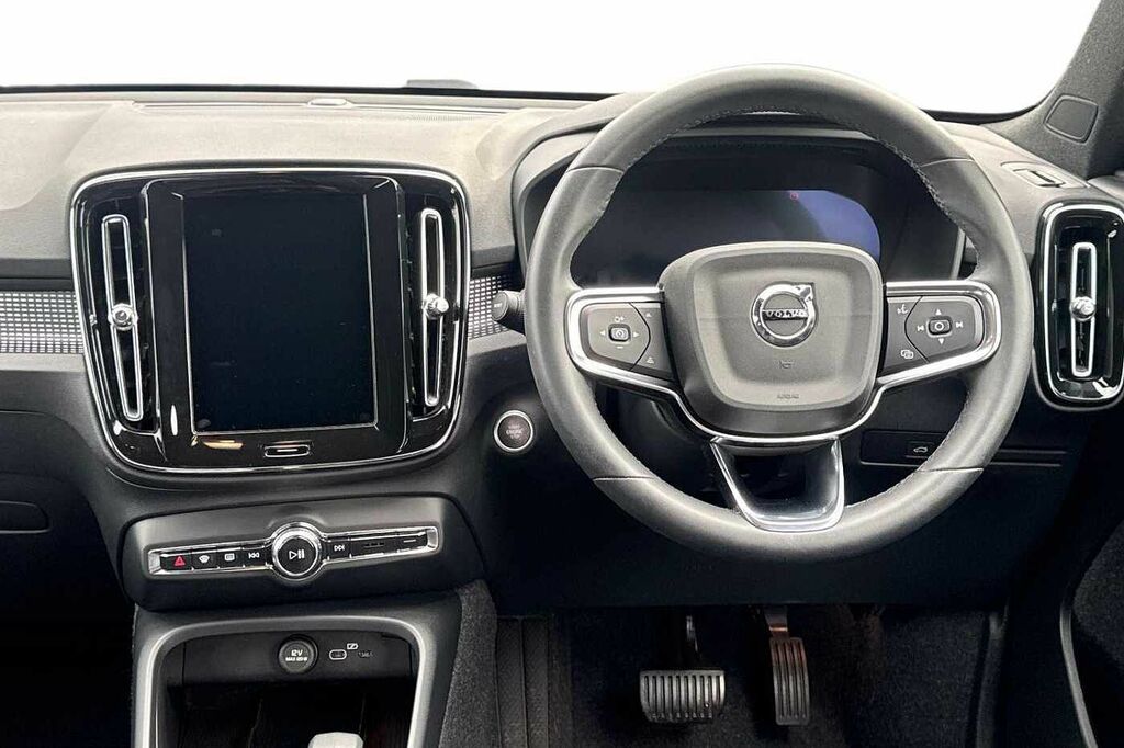Volvo XC40 Plus, B4 Mild Hybrid, Dark RV74ZZC #6