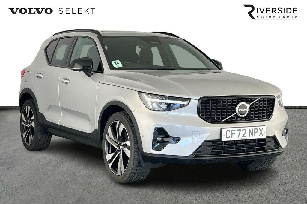 Volvo XC40 B4 Ultimate, Mild Hybrid, Dark Silver