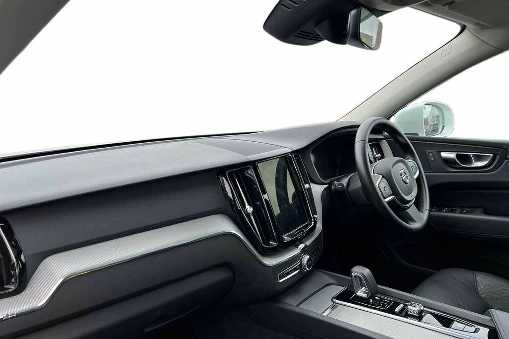 Volvo XC60 Core, T6 Awd Plug-in Hybrid, Brig AF74LDK White #3