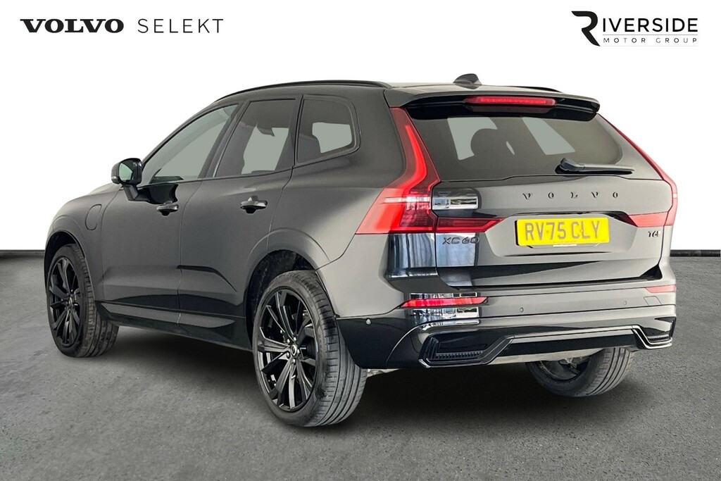 Volvo XC60 T6 Black Edition Plus, Awd Plug-in Hybrid, Electri RV75CLY Black #5