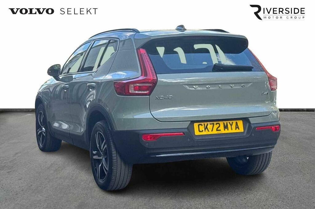 Volvo XC40 Plus, B4 Awd Mild Hybrid, Dark CK72MYA Green #5