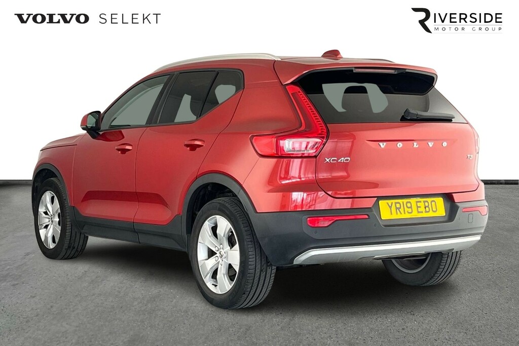 Volvo XC40 T3 Momentum Pro Pan Roof Tints Park A YR19EBO Red #5