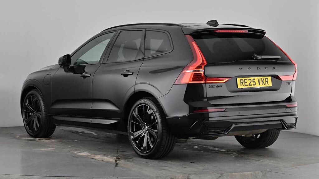 Volvo XC60 Black Edition Ultra T8 Awd Plug-in Hybrid Air Susp RE25VKR Black #2