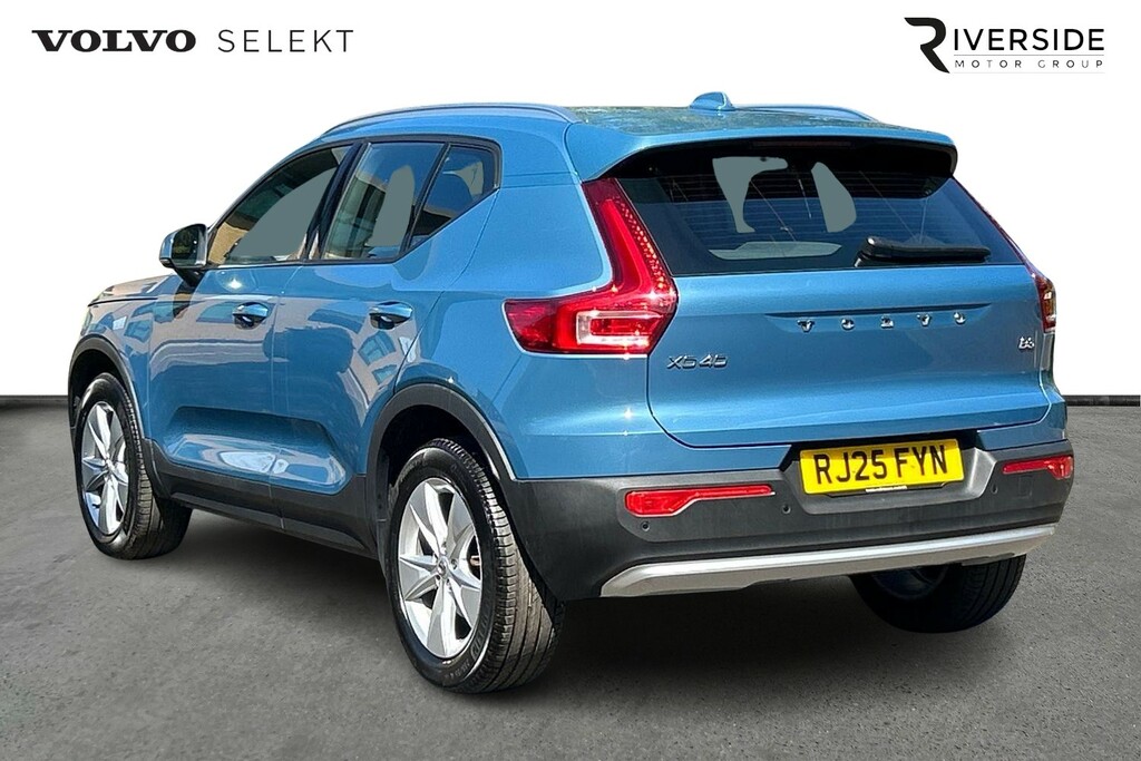 Volvo XC40 Core, B3 Mild Hybrid, RJ25FYN Blue #6