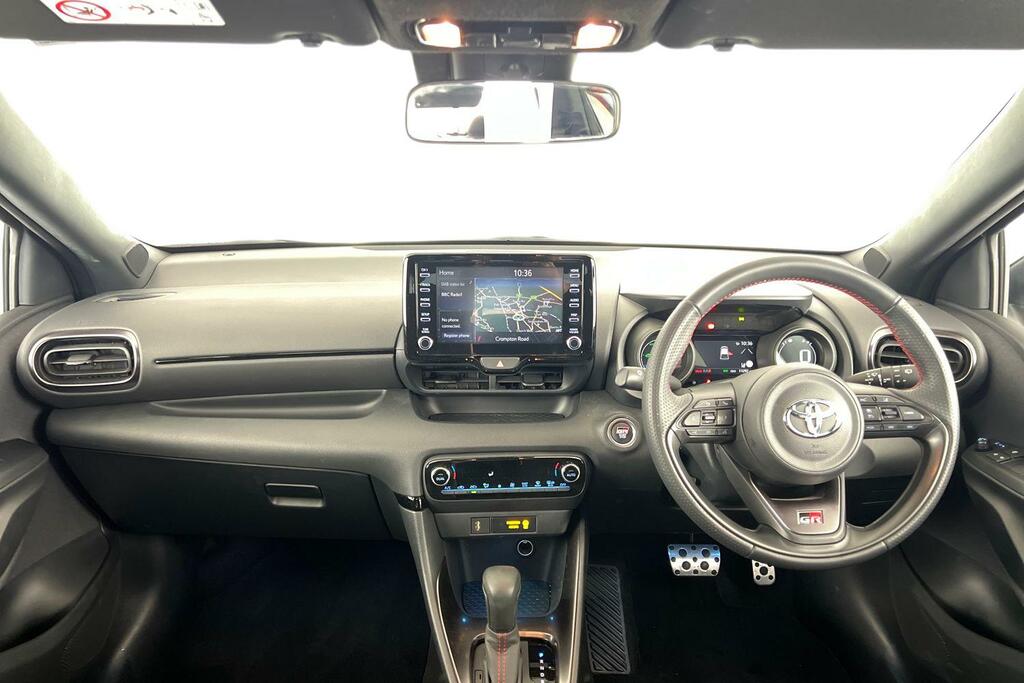 Toyota Yaris 1.5 Vvt-h Gr Sport E-cvt Euro 6 Ss YO72UWW #6