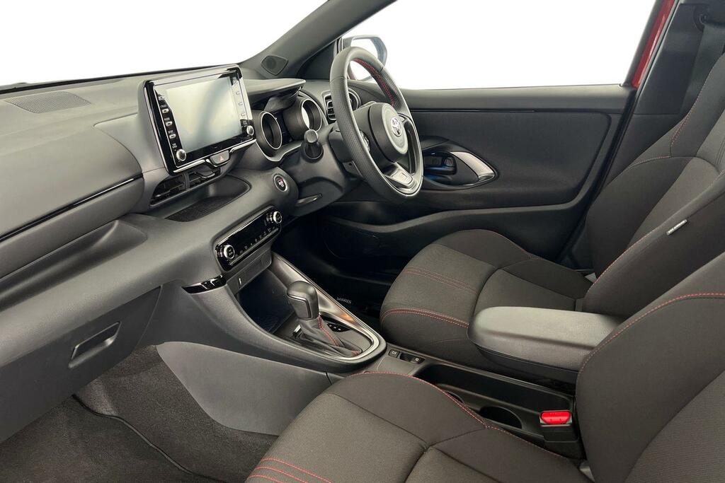 Toyota Yaris 1.5 Vvt-h Gr Sport E-cvt Euro 6 Ss YO72UWW #2