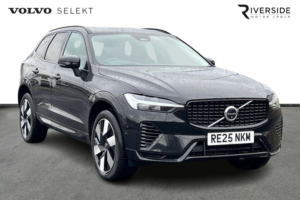 Volvo XC60 Ultra, T8 Awd Plug-in Hybrid, Dar Black