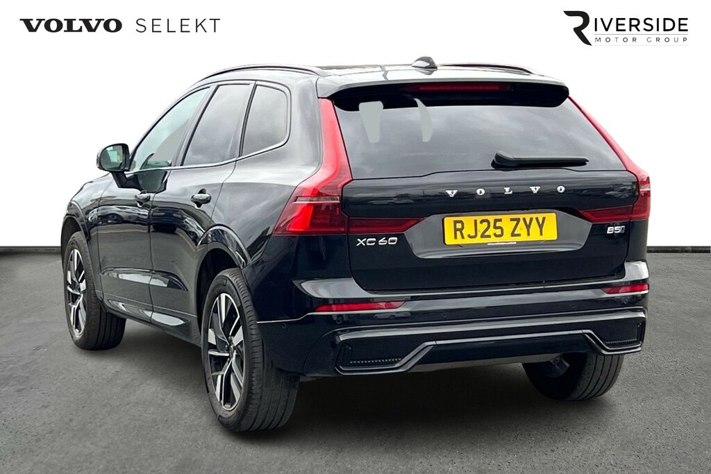 Volvo XC60 Plus, B5 Awd Mild Hybrid, Dark RJ25ZYY Black #6