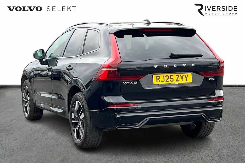 Volvo XC60 Plus, B5 Awd Mild Hybrid, Dark RJ25ZYY Black #5