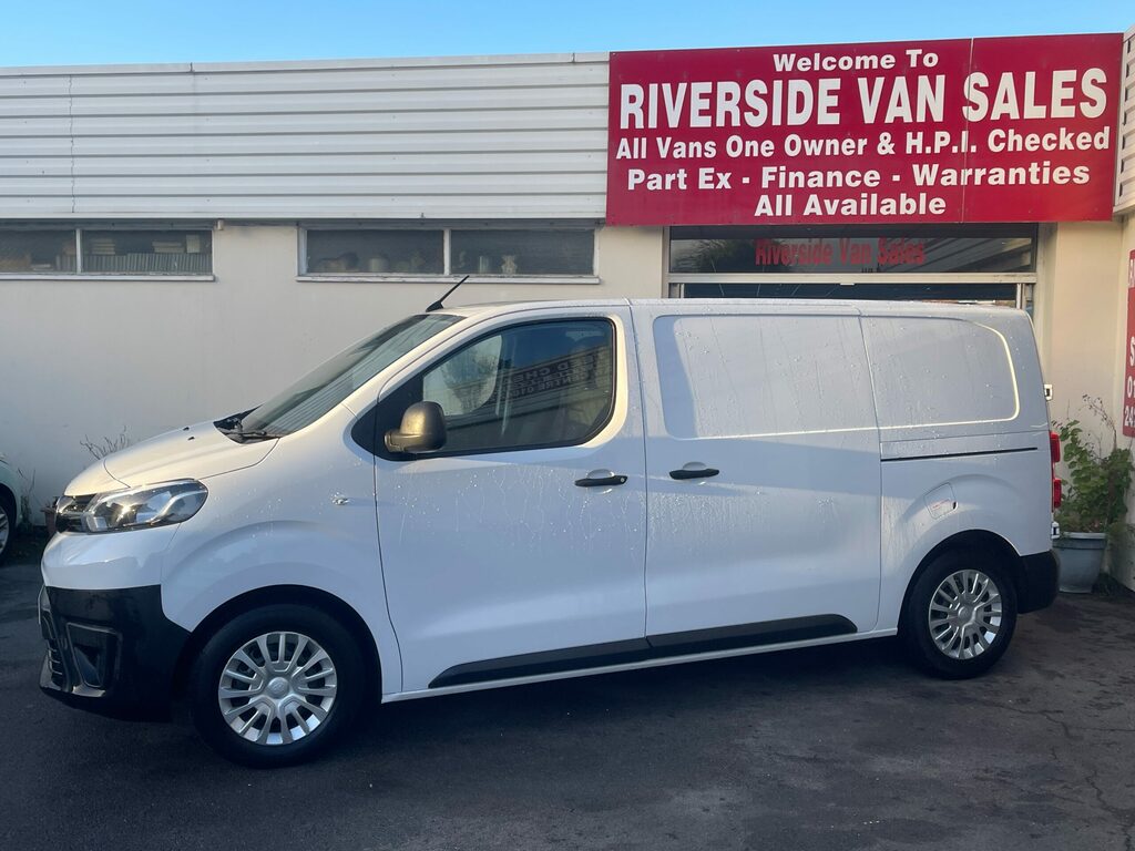 Toyota PROACE 1.5 Proace Icon 118 Bhp White #2