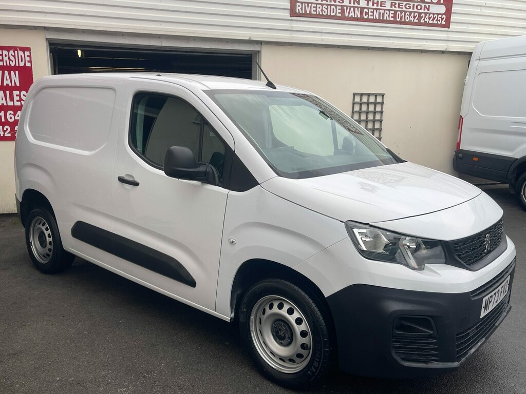 Peugeot Partner 1.5 Partner Professional Premium Bhdi 100.6 Bhp White