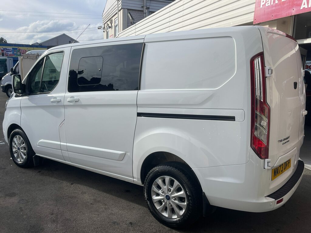 Ford Transit Custom 2.0 Transit Custom 300 Limited Ecoblue 128.2 Bhp MM73DFP White #3