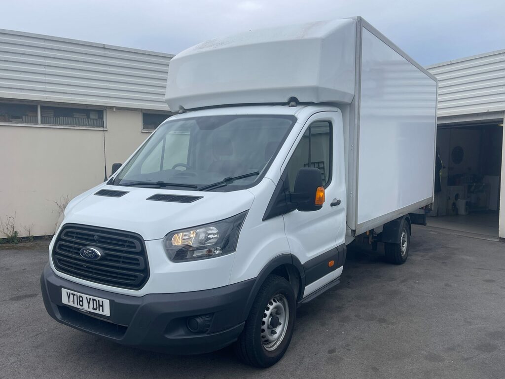 Ford Transit Custom 2.0 Transit 350 128.2 Bhp Luton L4 White