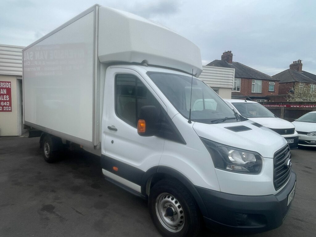 Ford Transit Custom 2.0 Transit 350 128.2 Bhp Luton L4 YT18YDH White #4