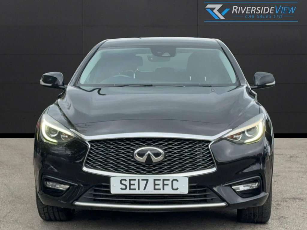 Infiniti Q30 1.5L Business Executive SE17EFC Black #3