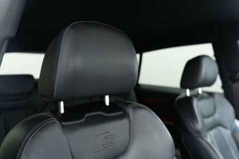 Audi Q8 Petrol Black #23