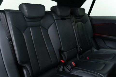 Audi Q8 Petrol Black #39
