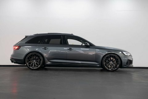 Audi RS4 Carbon Black Black #3